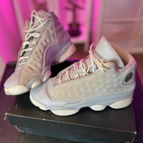 pink women air jordan 13